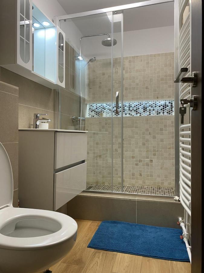 Turquoise Studio Nerva Traian Букурещ Екстериор снимка